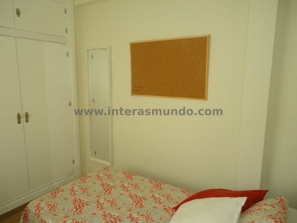 Erasmus student accommodation in Córdoba in Ciudad Jardín, Camino de los Sastres street