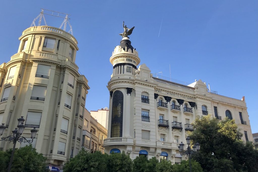 Plaza de las Tendillas de Córdoba: Historia y tradición en el corazón ...